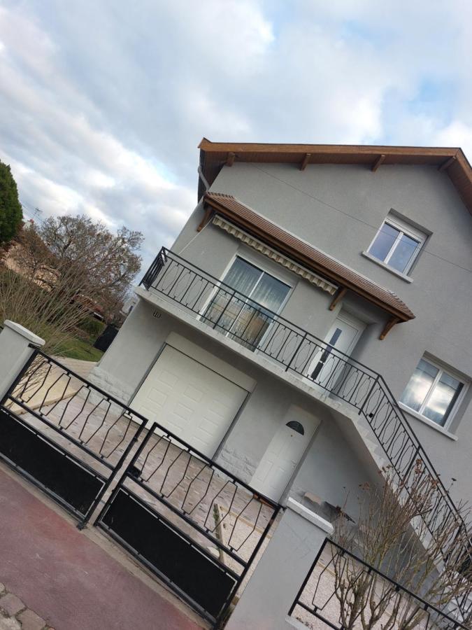 Apartamento Famille House 201 Chalon-sur-Saône Exterior foto